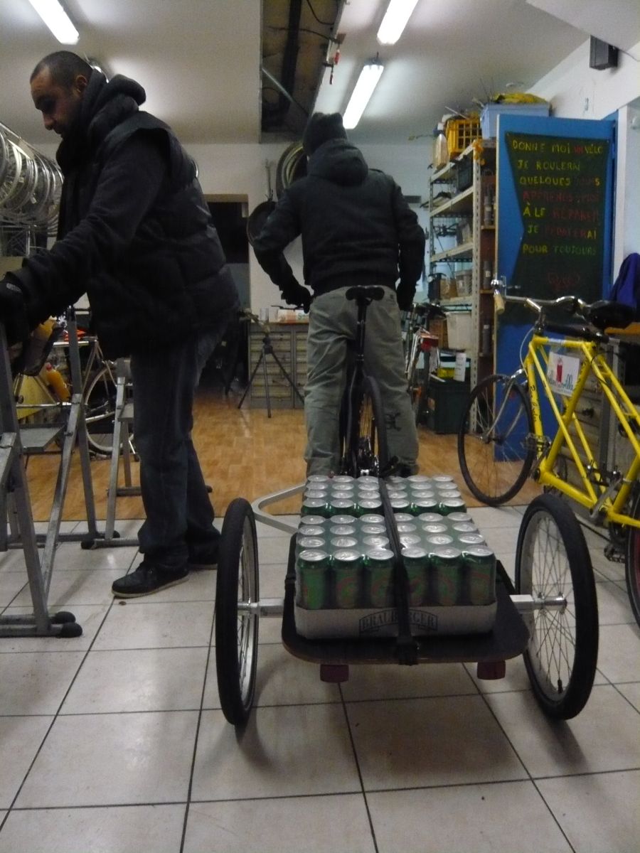 Porte-bagages arrière de vélo en acier adaptateur de montage d'attelage de  remorque de vélo essieu de remplacement vélo support arrière de vélo 