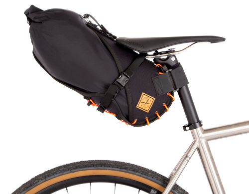 Sacoche de selle Restrap Saddle Bag.